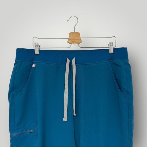 Figs Zamora Jogger Scrub Pants Sz XL in Pacific blue - Picture 3 of 6